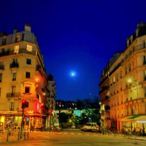 #paris #filter #full #moon #ameliepoulain